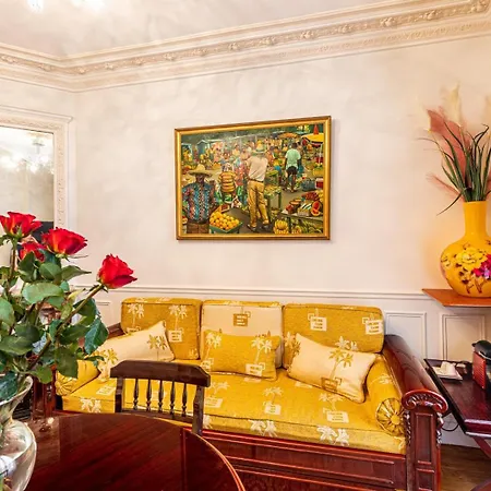 Guestready - Cosy Proche Parc Monceau Appartamento Parigi